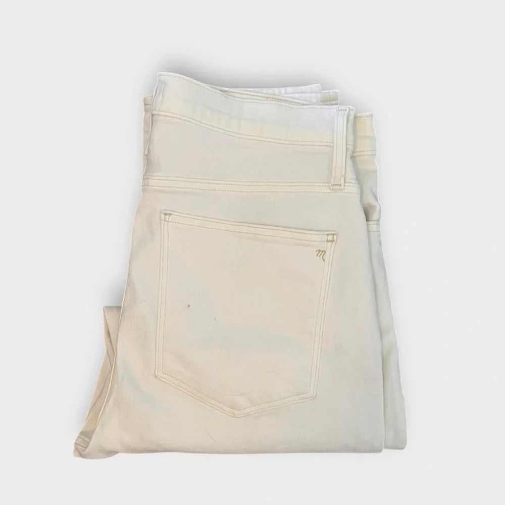 Madewell Classic Straight Jeans in Bone White – Size 32